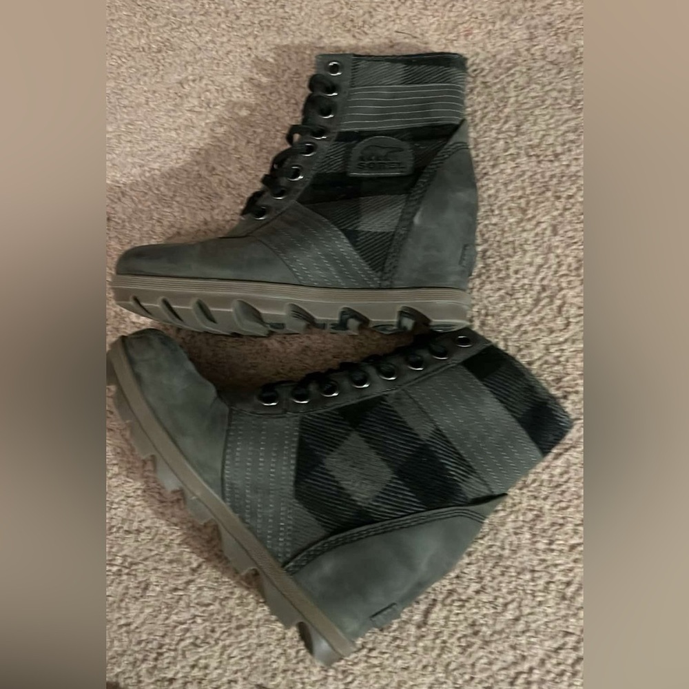 Sorel Lexie Wedge BOOTS Ankle BOOTIES size 7.5